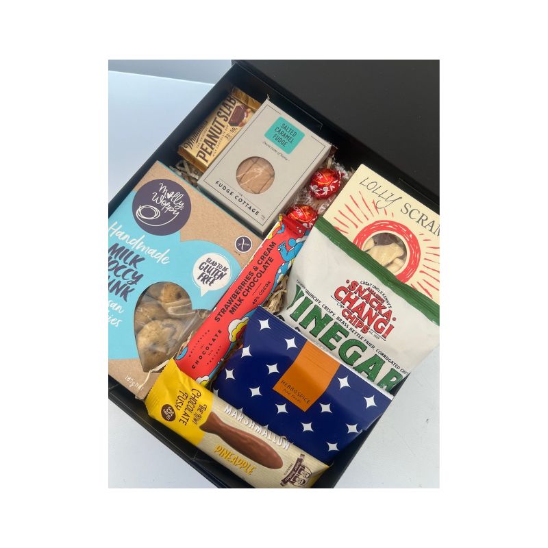(PRE ORDER ONLY) Snack Attack Gift Box